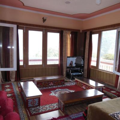 Apple Tree Luxury Cottage No.5 - Best Mountain Face Cottage in Kullu Manali